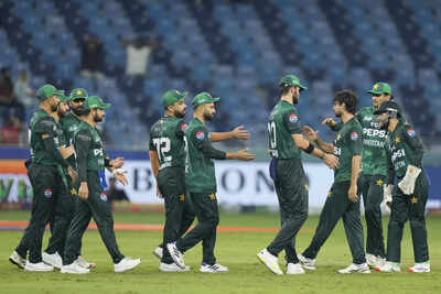 1758424080 emirates asia cup cricket.jpg