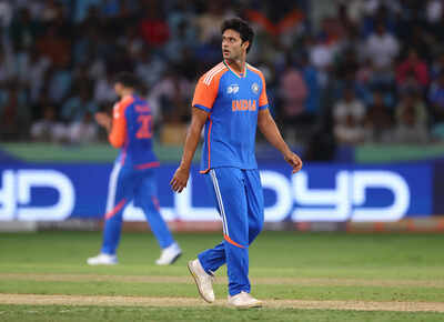 1758860471 india v united arab emirates asia cup.jpg