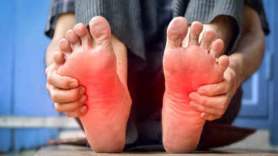 5 serious health problems that often begin with burning sensation in your soles.jpg