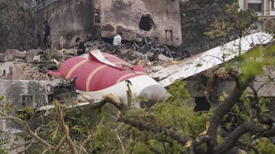 Ahmnedabad plane crash.jpg