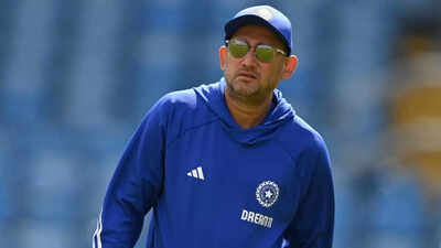 Ajit agarkar 2809 x.jpg
