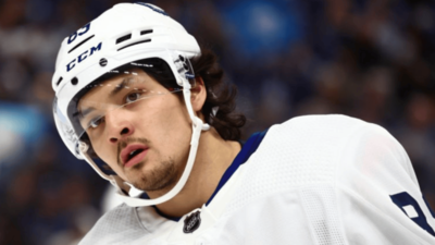 Craig berube casts doubt on nick robertsons maple leafs role amid roster competition.jpg