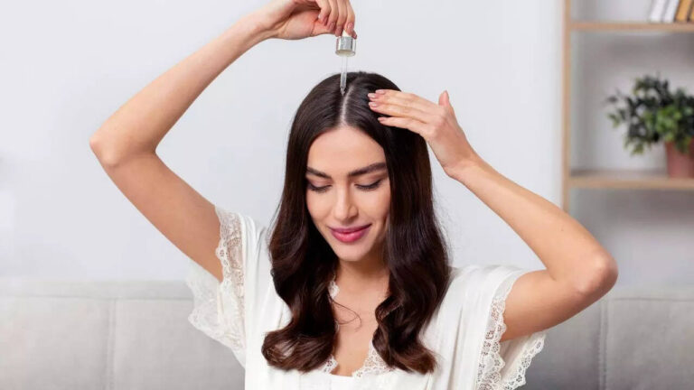 How to use Castor Oil to stop hair fall instantly