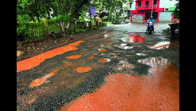 Rain momentum slows but yellow alert today.jpg