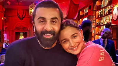Ranbir alia.jpg
