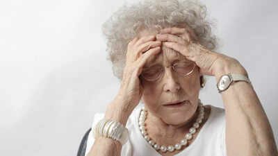 Scientists reveal why alzheimers is more common in women risks and precautions.jpg