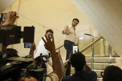 Sourav ganguly files nomination for cab39s presidential post.jpg