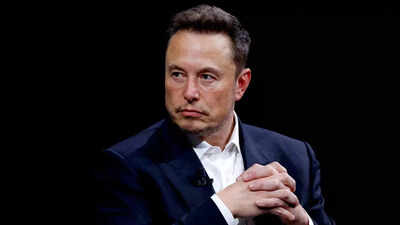 Tesla engineer resigns after 8 years points to ceo elon musk as main reason accuses him of lying to the public manipulating.jpg