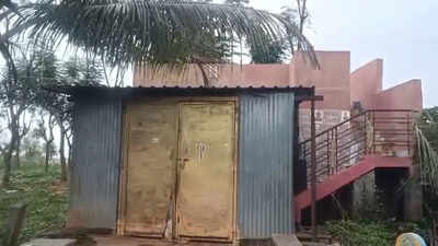 The house in which the family committed took extreme step.jpg