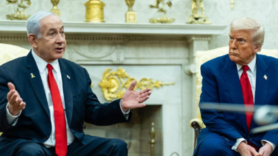 Trump with netanyahu.jpg