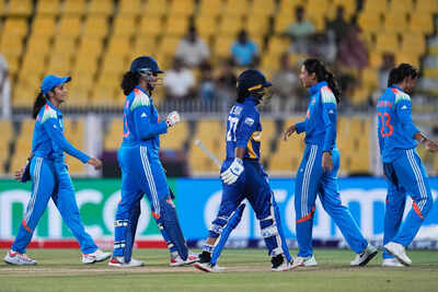 1759306319 india women39s cricket wcup.jpg