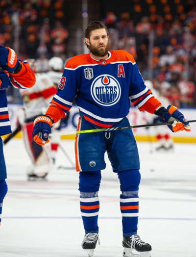 1759680544 leon draisaitl.jpg