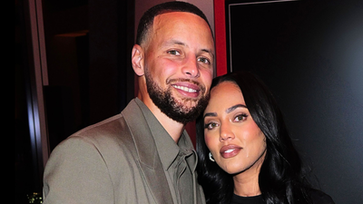 1760645538 stephen curry.jpg