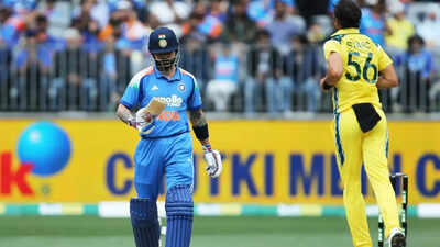 1761313365 virat kohli.jpg