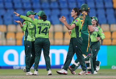 1761467105 south africa v pakistan icc women39s cricket world cup india 2025.jpg