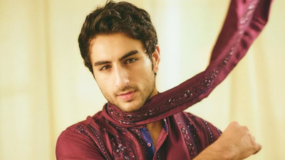 1761749846 ibrahim ali khan.jpg