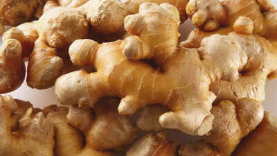 7 health benefits of eating raw ginger for heart blood sugar and immunity.jpg
