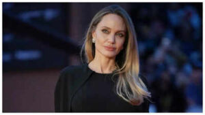 Angelina 4.jpg