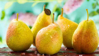 Babugosha vs nashpati comparing digestive health blood sugar control and vitamin c benefits.jpg