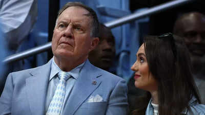 Bill belichick jordon hudson.jpg