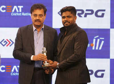 Ceat cricket rating awards 2025.jpg