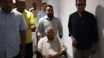 Delhi court frames charges against lalu prasad rabri devi tejashwi yadav and others.jpg