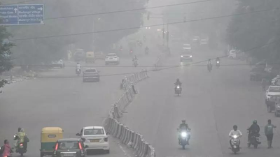 Delhi is preparing for its first ever artificial rainfall today through a cloud seeding operation aimed at clearing toxic air.jpg