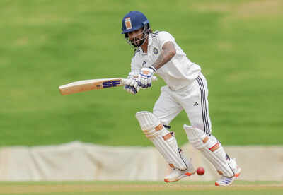 Duleep trophy central zone vs south zone final.jpg