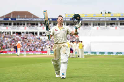 England v australia 1st specsavers ashes test day four.jpg