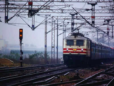 Indian railways train.jpg