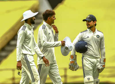 Irani cup 2025 vidarbha vs roi day 3.jpg