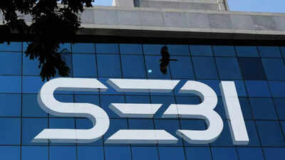Only 95 of indian households invest despite 63 market awareness sebi survey.jpg