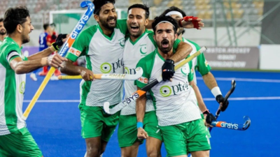 Pakistan withdraw from Junior Hockey World Cup in India; demand neutral venue instead | Hockey News Pakistan hockey team.jpg
