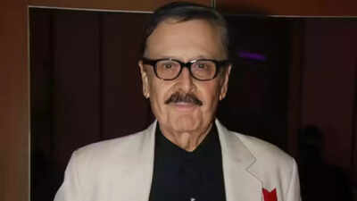 ‘There were bombs going off’: Parikshit Sahni recalls getting death threats during ‘Gul Gulshan Gulfam’ shoot in Kashmir | Parikshit sahni.jpg