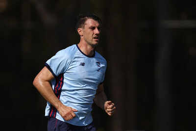 Pat cummins training session.jpg