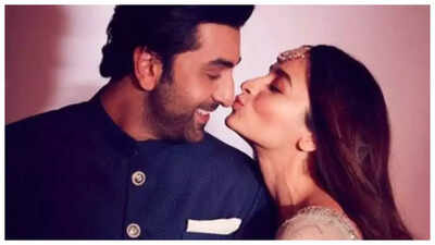Ranbir kapoor and alia bhatt 3.jpg