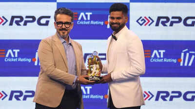 Shreyas iyer ceat awards pti.jpg