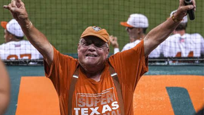 Texas longhorns superfan scott wilson dies at 74 after never missing a game in 25 years.jpg