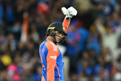 1762418204 australia india cricket.jpg