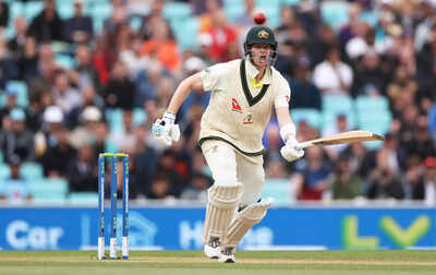 1763018614 england v australia lv insurance ashes 5th test match day five.jpg