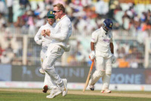 1763362835 india vs south africa.jpg