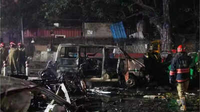 1763385924 delhi blast.jpg