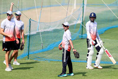 1763448980 team india.jpg