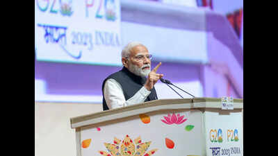 1764190604 pm modi.jpg