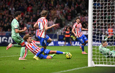 Atletico de madrid v levante ud laliga ea sports.jpg