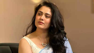 Girijaoakgodbole 1757514576 3718624245665963458 2335553240 1 1.jpg