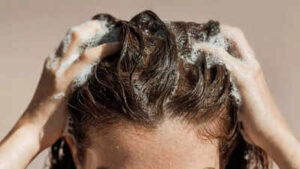 How many times should you wash your hair during winter.jpg