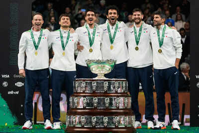 Italy davis cup.jpg