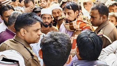 Mohsins parents wanted to bury him in the town of his birth while sultana insisted he be laid to rest in the city where he lived amp died.jpg