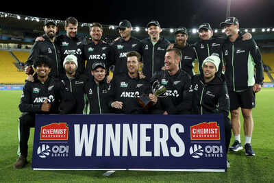 New zealand v england 3rd odi.jpg